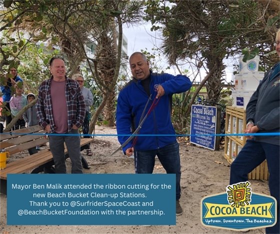 Mayor Ben Malik Ribbon Cutting